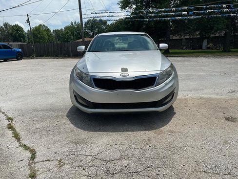 Used 2012 Kia Optima LX FWD image 10