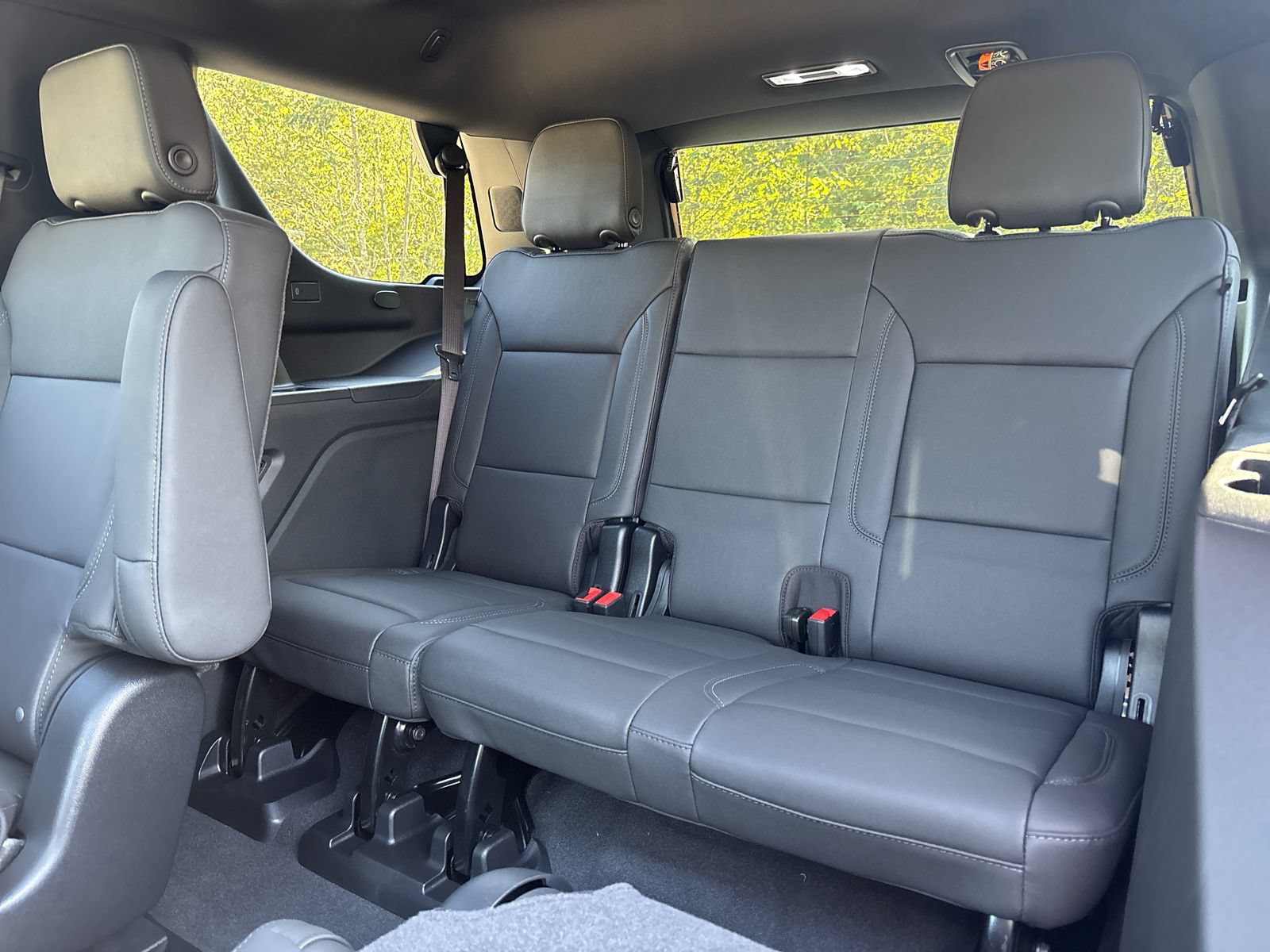 New 2027 Chevrolet Tahoe Z71 w/ Comfort Package AWD/4WD image 26