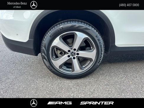 Used 2022 Mercedes-Benz GLC 300 4MATIC image 7