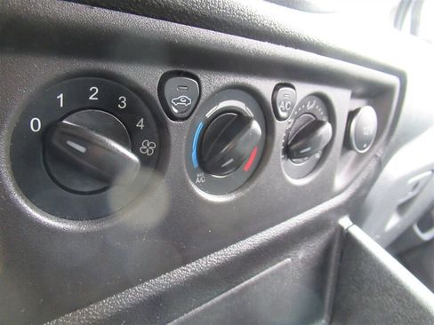 Used 2019 Ford Transit 250 130 Low Roof image 23