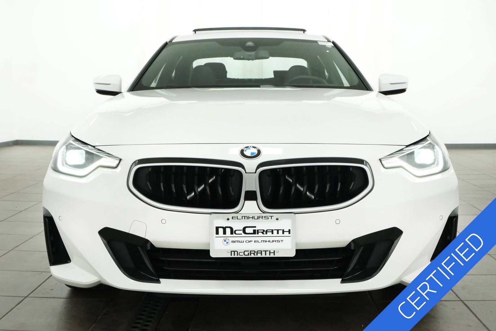 Used 2025 BMW 230i xDrive Coupe w/ Premium Package AWD/4WD image 7