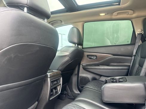 Certified 2021 Nissan Murano Platinum w/ Cargo Package FWD image 38