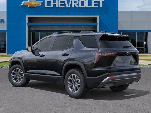 New 2026 Chevrolet Equinox ACTIV w/ Convenience Package III FWD image 3