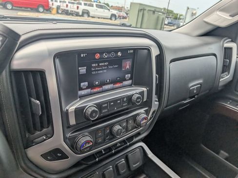 Used 2015 GMC Sierra 1500 SLE w/ SLE Value Package AWD/4WD image 21