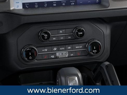 New 2026 Ford Bronco Badlands w/ Sasquatch Package AWD/4WD image 17