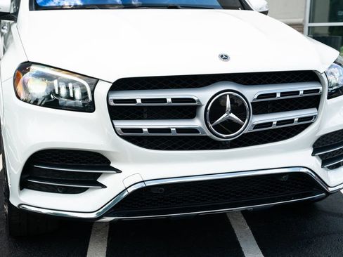 Used 2023 Mercedes-Benz GLS 450 4MATIC image 5