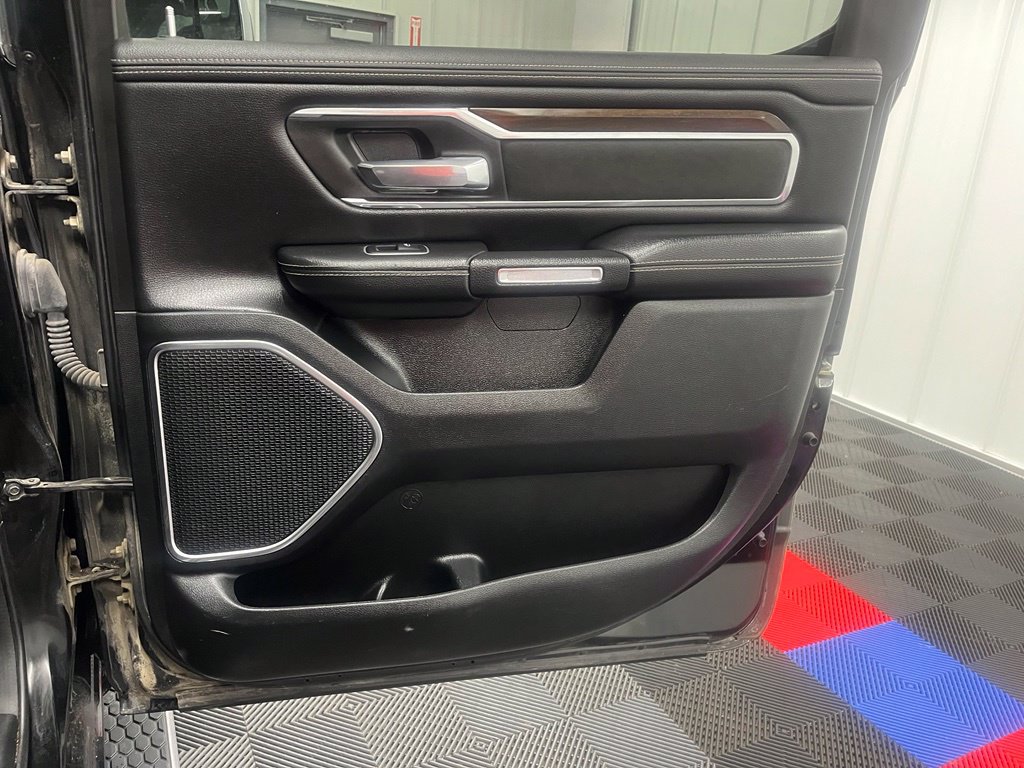 Used 2021 RAM 1500 Laramie AWD/4WD image 14