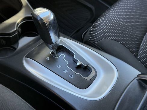 Used 2020 Dodge Journey SE w/ SE Popular Equipment Group image 25