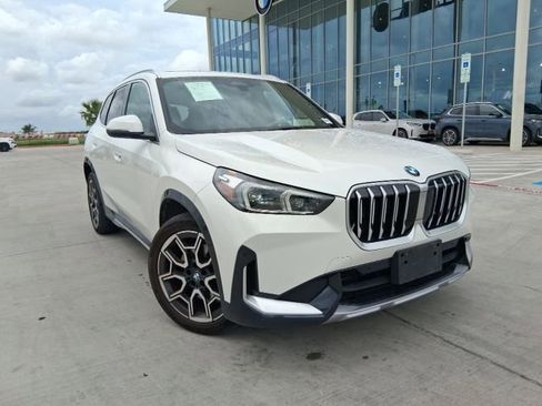 Used 2025 BMW X1 xDrive28i w/ Convenience Package AWD/4WD image 1