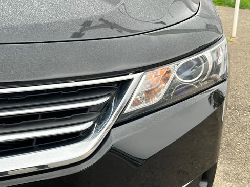 Used 2015 Chevrolet Impala LT image 11
