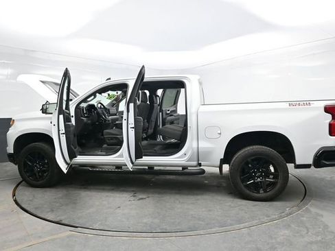 Used 2025 Chevrolet Silverado 1500 LT Trail Boss w/ Protection Package image 44