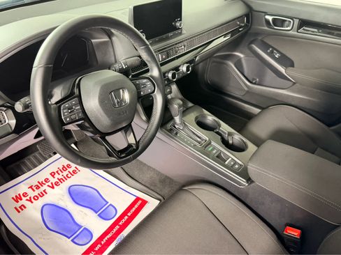 Used 2024 Honda Civic EX image 10