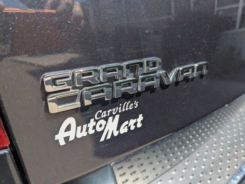 Used 2014 Dodge Grand Caravan SXT w/ Rear Park Assist Package FWD image 24