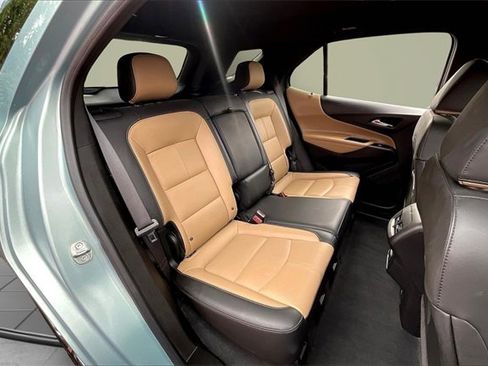 Used 2022 Chevrolet Equinox Premier image 27