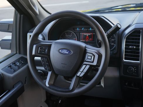 Used 2018 Ford F450 XLT w/ XLT Value Package AWD/4WD image 14