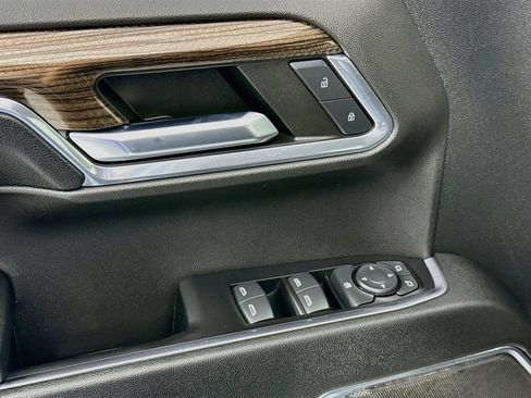 Certified 2024 Chevrolet Silverado 1500 LT AWD/4WD image 18