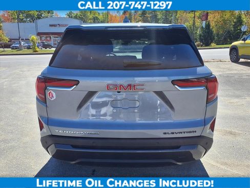 Used 2025 GMC Terrain Elevation image 7