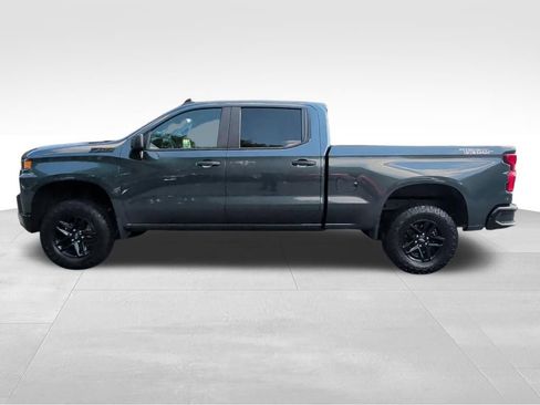 Used 2020 Chevrolet Silverado 1500 Custom Trail Boss w/ Custom Convenience Package AWD/4WD image 2