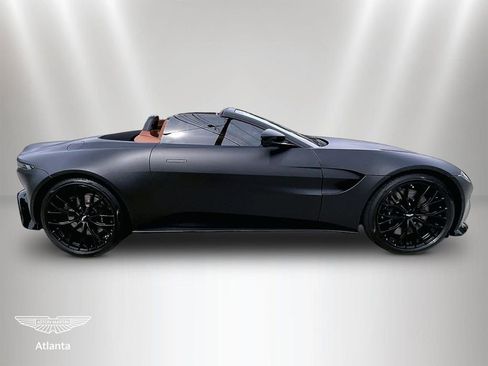 Used 2023 Aston Martin V8 Vantage Roadster RWD image 6