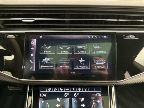 Used 2023 Audi RS Q8 AWD/4WD image 26