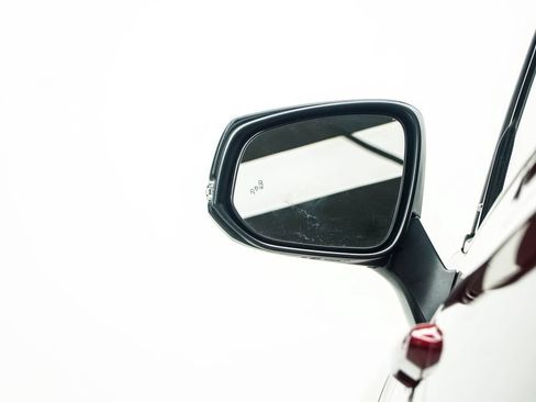 Used 2023 Toyota Highlander XSE FWD image 15