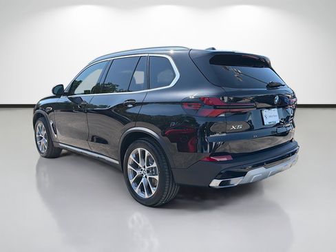 New 2026 BMW X5 sDrive40i RWD image 5