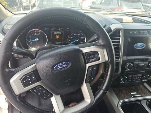 Used 2017 Ford F350 Lariat w/ Lariat Ultimate Package AWD/4WD image 9