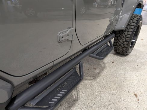 Used 2022 Jeep Wrangler Unlimited Sahara w/ LED Lighting Group image 10