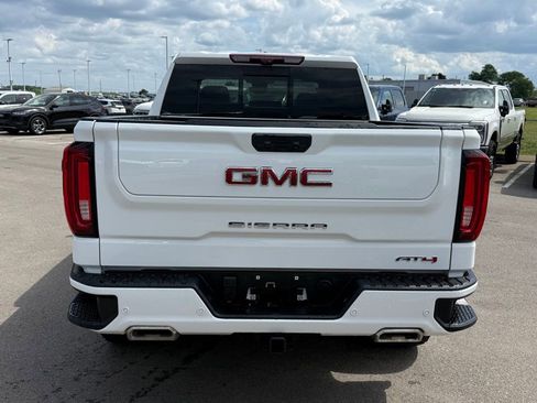 Used 2024 GMC Sierra 1500 AT4 w/ Technology Package image 19
