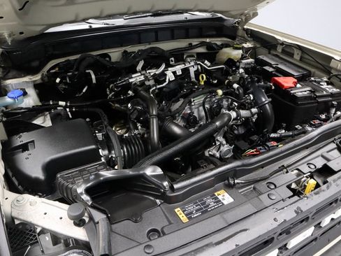 Certified 2025 Ford Bronco Big Bend image 14