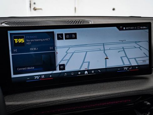 Used 2025 BMW M440i image 29