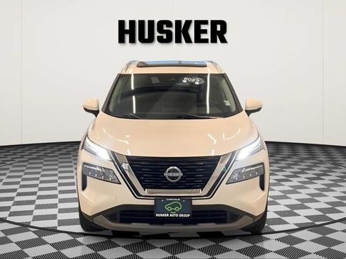 Used 2023 Nissan Rogue SV w/ SV Premium Package AWD/4WD image 3