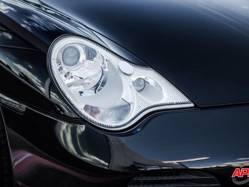 Used 2004 Porsche 911 Carrera 4S AWD/4WD image 48
