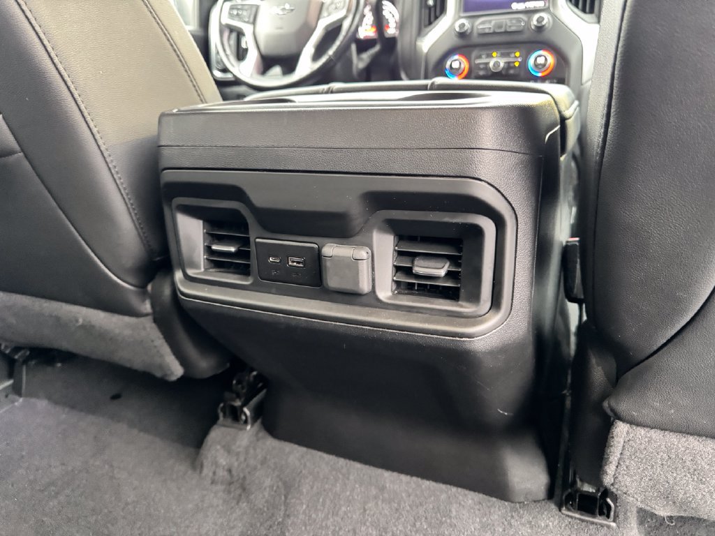 Used 2020 Chevrolet Silverado 1500 RST w/ True North Edition AWD/4WD image 16