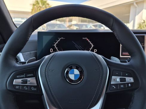 New 2026 BMW X5 sDrive40i w/ Climate Comfort Package image 11