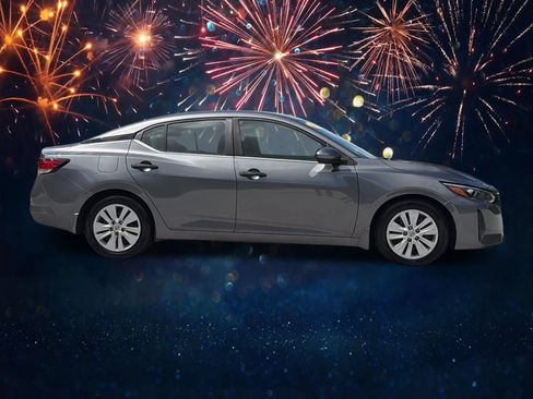 Used 2024 Nissan Sentra S FWD image 25