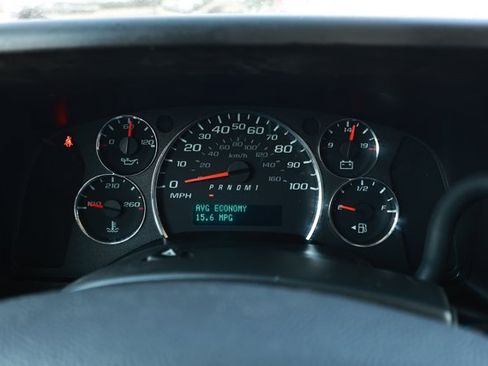 Used 2021 Chevrolet Express 2500 RWD image 13