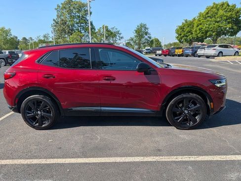 Used 2022 Buick Envision Essence w/ Sport Touring Package FWD image 9