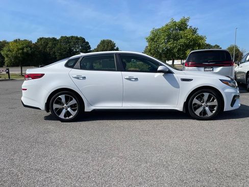 Used 2020 Kia Optima S FWD image 9