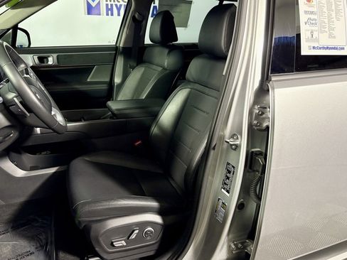 Used 2024 Hyundai Santa Fe Limited image 23