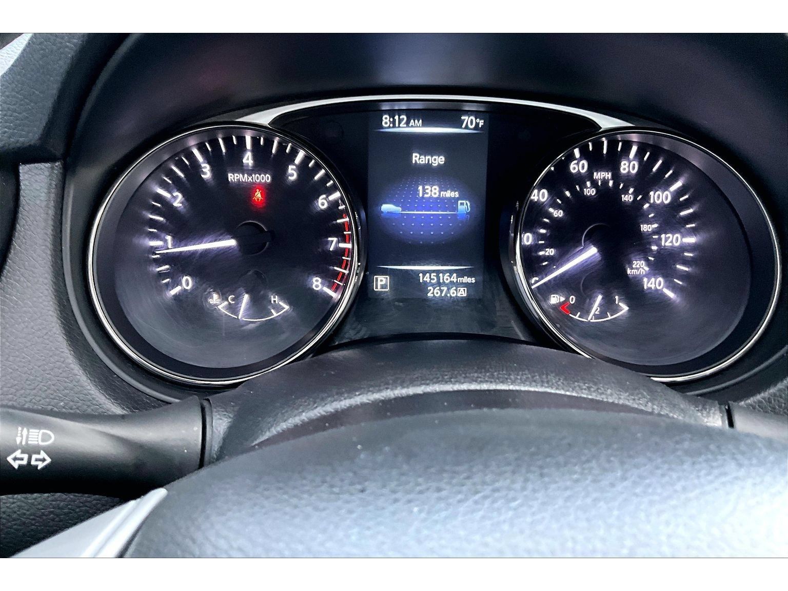 Used 2015 Nissan Rogue S AWD/4WD image 13