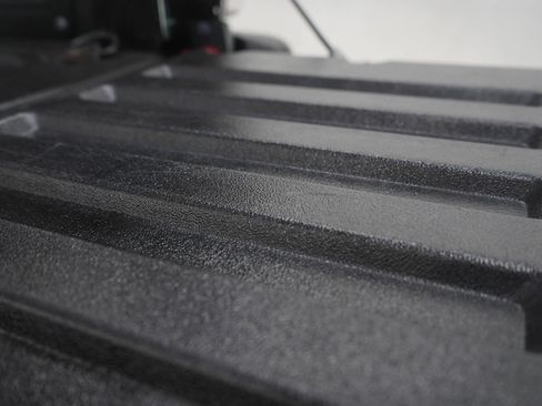 Used 2011 Toyota Tacoma 4x4 Double Cab w/ SR5 Pkg #2 image 12