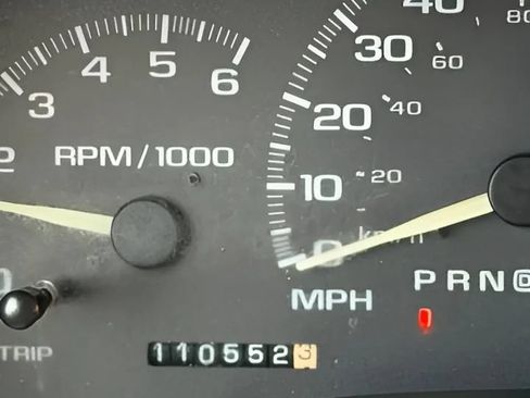 Used 1998 Chevrolet Silverado 3500 4x4 Crew Cab w/ Preferred Equipment Group 2 image 34