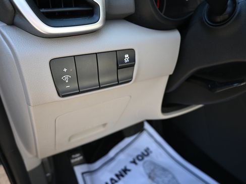 Used 2018 Kia Sportage LX w/ LX Popular Package AWD/4WD image 6