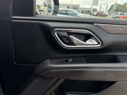 Used 2021 Chevrolet Tahoe LS RWD image 14