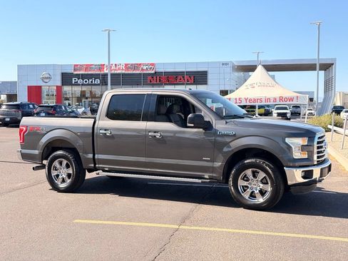 Used 2015 Ford F150 XLT w/ Equipment Group 302A Luxury AWD/4WD image 6