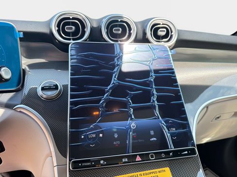 New 2026 Mercedes-Benz GLC 300 image 21