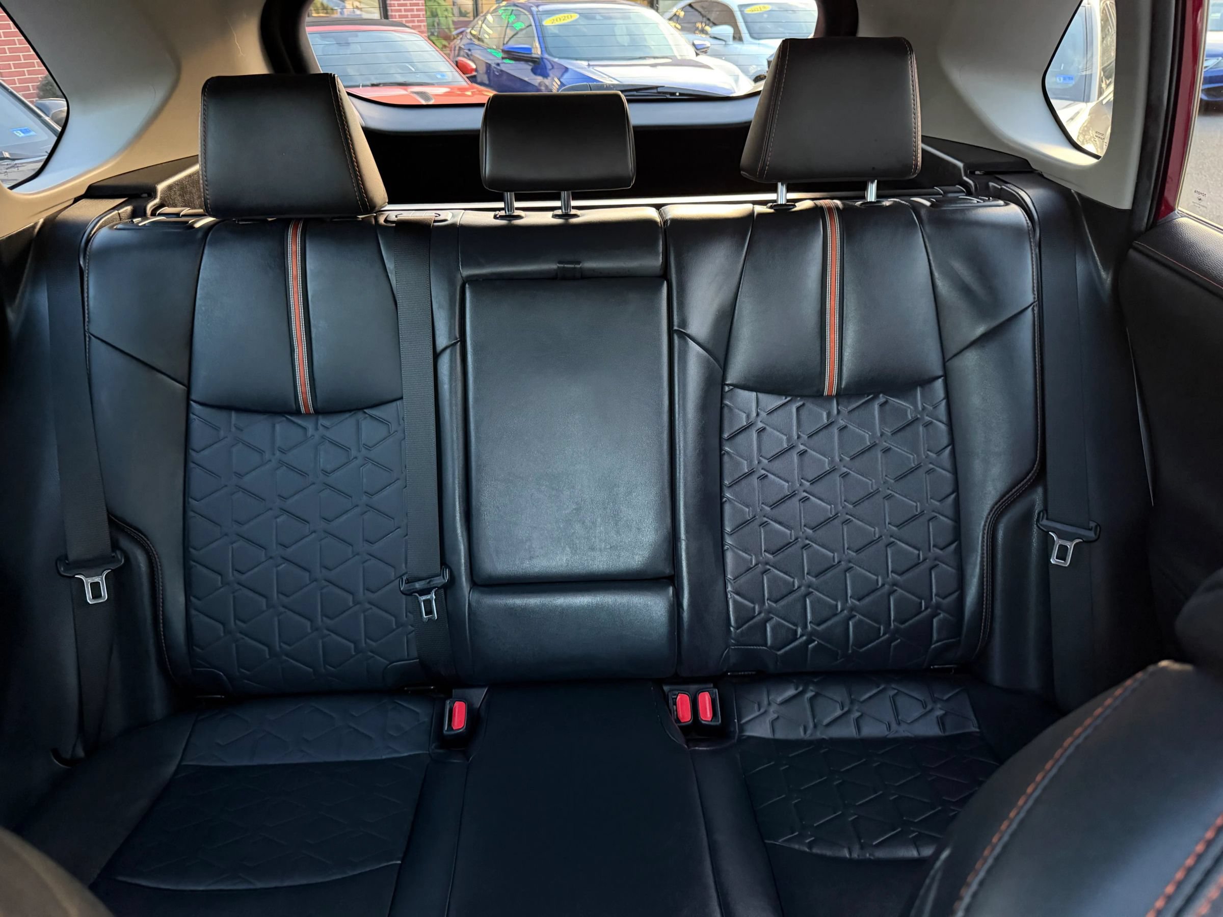 Used 2019 Toyota RAV4 Adventure AWD/4WD image 21