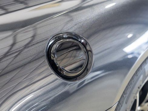 Used 2013 SRT Viper GTS w/ GTS Laguna Interior Pkg image 22