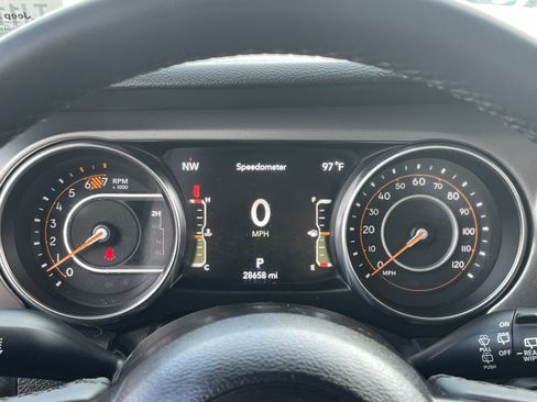 Certified 2023 Jeep Wrangler Sport AWD/4WD image 29